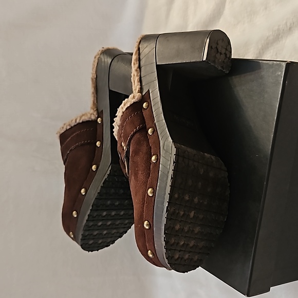 Union Bay Brown Suede Clogs - Picture 3 of 3